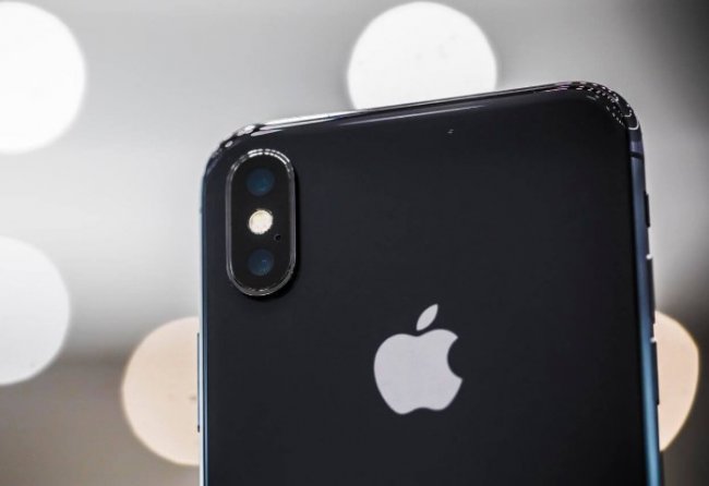������������� ������ Ghostek ���������� ������� ��� ���������� iPhone