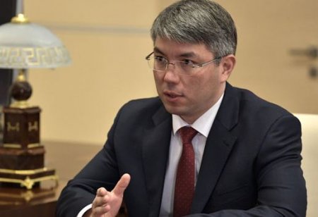 Дважды вакцинировавшийся глава Бурятии заразился коронавирусом